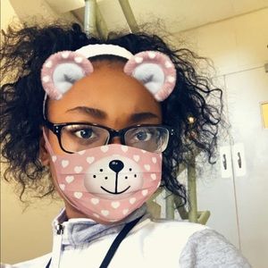 Meet your Posher, Ernisha